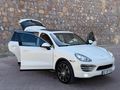 OTOMATİK PORSCHE CAYENNE 3.0 DİESEL BAYİ ÇIKIŞLI FULL