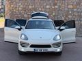 OTOMATİK PORSCHE CAYENNE 3.0 DİESEL BAYİ ÇIKIŞLI FULL