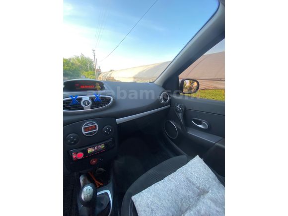 Sahibinden Renault Clio 1.5 dCi Expression 2009 Model 