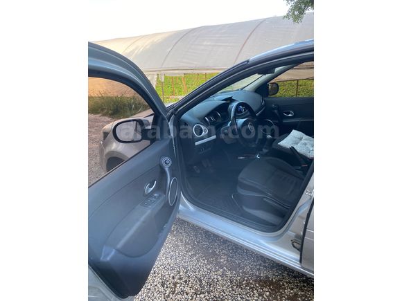 Sahibinden Renault Clio 1.5 dCi Expression 2009 Model 