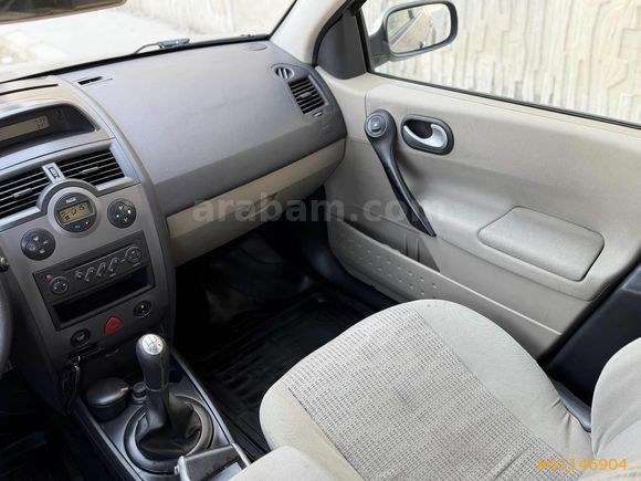 2008 MODEL DEĞİŞENSİZ 210.000 KM MEGANE EXPRESSION PLUS 100 HP