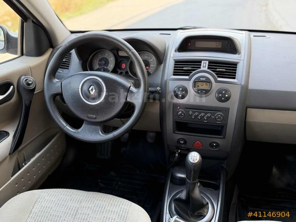 2008 MODEL DEĞİŞENSİZ 210.000 KM MEGANE EXPRESSION PLUS 100 HP