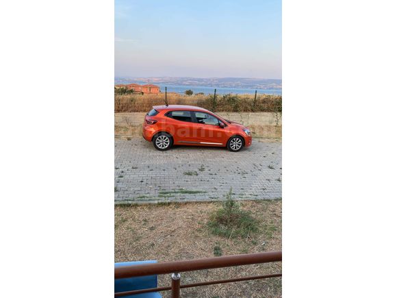 Sahibinden Renault Clio 1.0 TCe Touch 2021 Model  38.000 km Turuncu