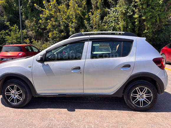 Sahibinden Dacia Sandero 1.5 dCi Stepway 2015 Model 