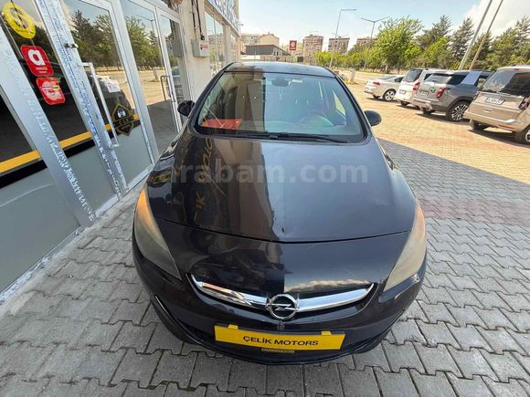 Galeriden Opel Astra 1.6 Edition 2014 Model Muş
