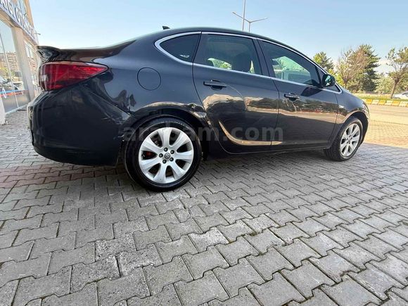 Galeriden Opel Astra 1.6 Edition 2014 Model Muş