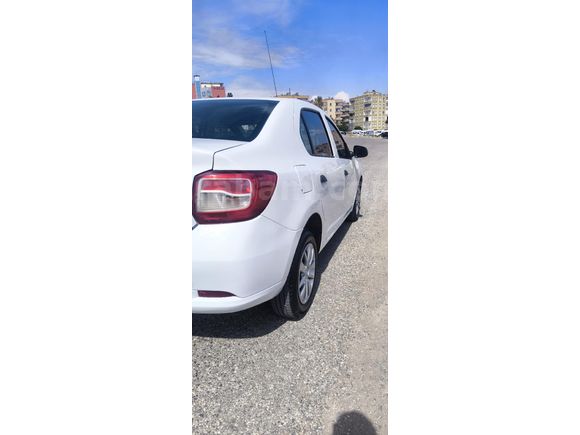 pazarlıksık tek fiyat      1.5 dCi Joy 2015 Model
