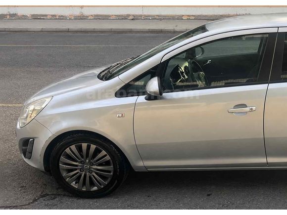 Sahibinden satılık temiz opel corsa