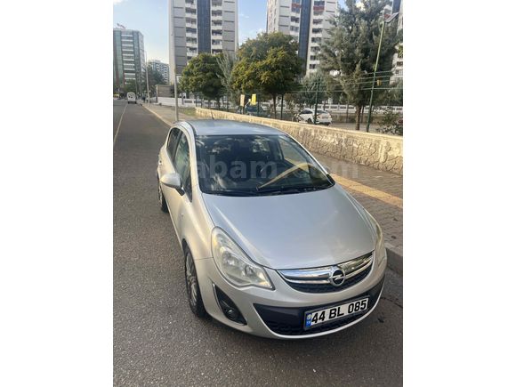 Sahibinden satılık temiz opel corsa