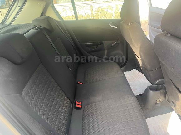 Sahibinden satılık temiz opel corsa