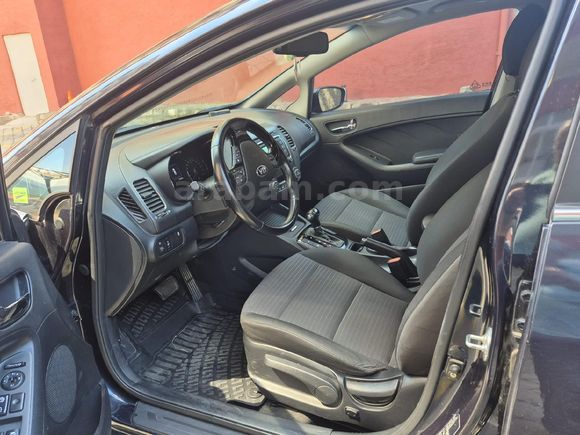 Öğretmenden 79000 KM Kia Cerato 1.6 CRDi Concept Plus 2016 Model