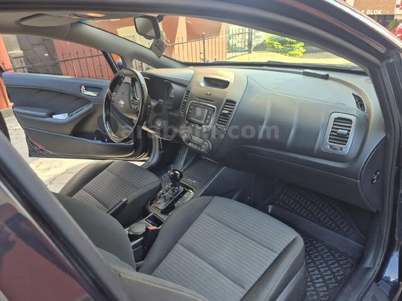Öğretmenden 79000 KM Kia Cerato 1.6 CRDi Concept Plus 2016 Model