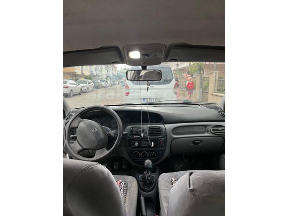 Sahibinden Renault Megane 1.6 RXT 2000 Model