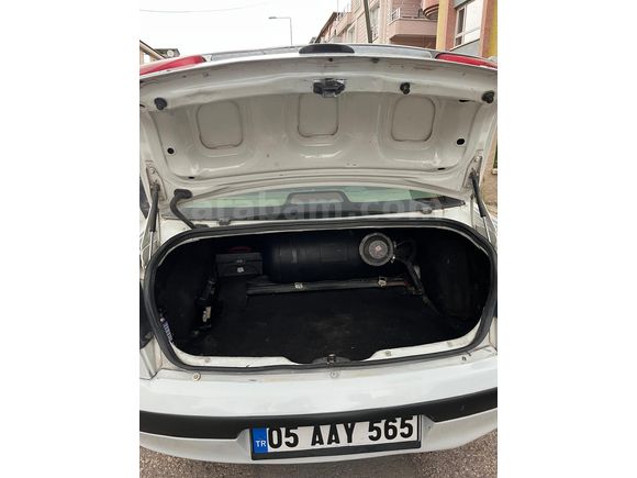 Sahibinden Renault Megane 1.6 RXT 2000 Model