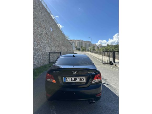 Yeni muayeneli Hyundai Accent Blue 1.6 CRDI 