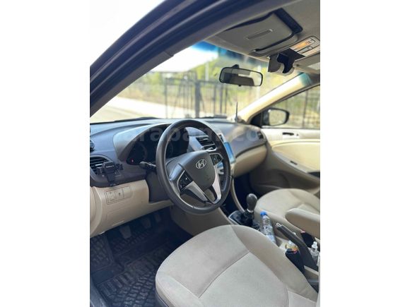 Yeni muayeneli Hyundai Accent Blue 1.6 CRDI 