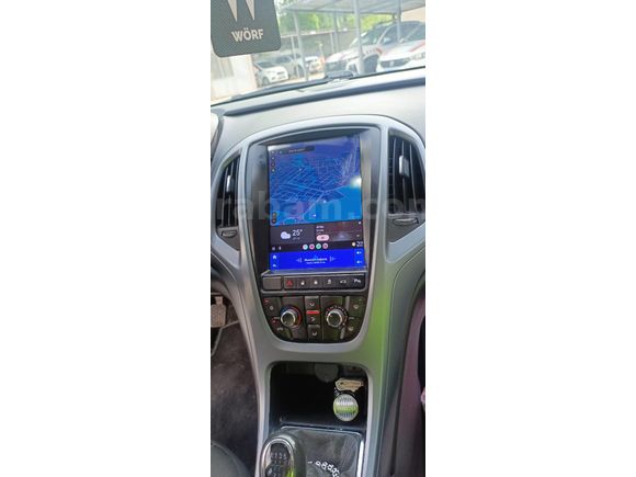 Tesla Ekranlı Opel Astra J