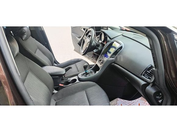 Tesla Ekranlı Opel Astra J