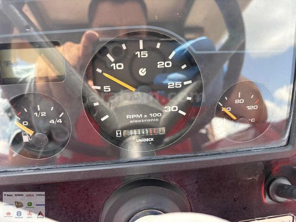 2004 MASSEY 3095 D TENTELİ ÇOK TEMİZ BAKIMLI MUHAYYER TRAKTÖR