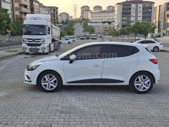 Galeriden Renault Clio 1.5 dCi Joy 2017 Model Gaziantep