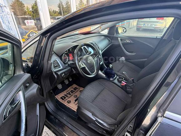 Galeriden Renault Fluence 1.5 dCi Privilege 2012 Model Muş