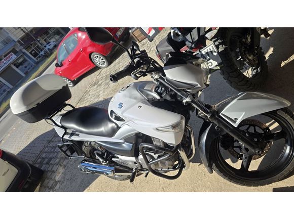 Suzuki GW250 Inazuma 250CC İNAZUMA
