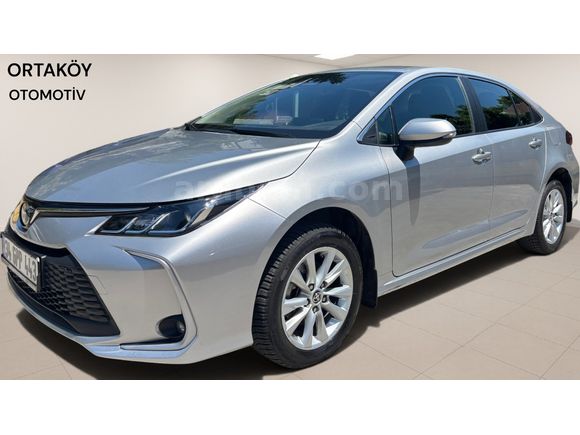 2023 TOYOTA COROLLA 1.8 HYBRID DREAM E-CVT