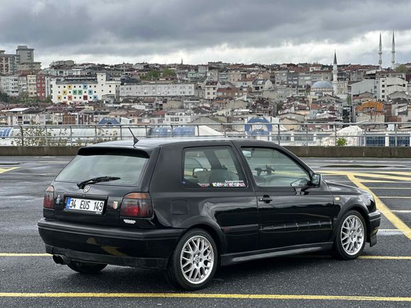 Sahibinden Volkswagen Golf 2.0 GTi 1996 Model 