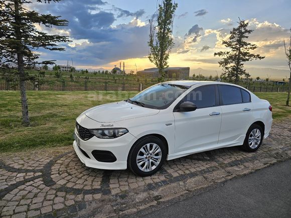 Sahibinden Fiat Egea 1.3 Multijet Easy 2017 Model  241000 km Beyaz