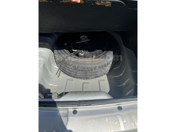 Sahibinden Renault Symbol 1.4 Expression 2009 Model  191.000 km Gri
