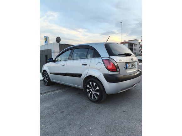 Sahibinden Kia Rio 1.5 CRDi EX Comfort 2006 Model