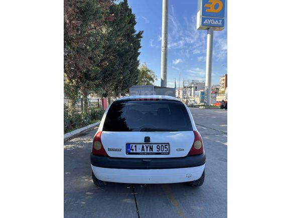 Sahibinden Renault Clio 1.4 RTA 2001 Model 