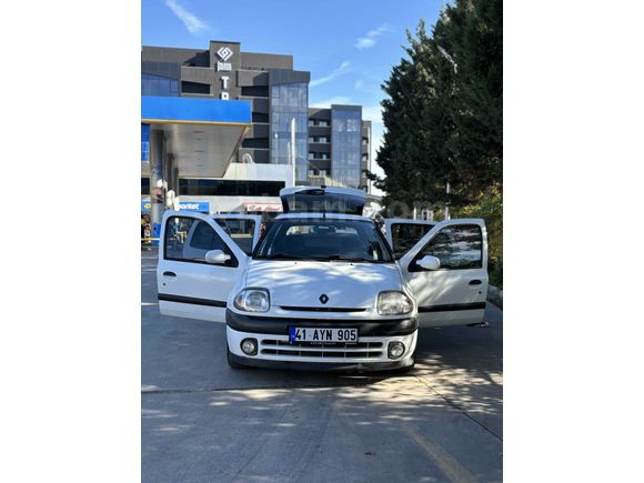 Sahibinden Renault Clio 1.4 RTA 2001 Model 