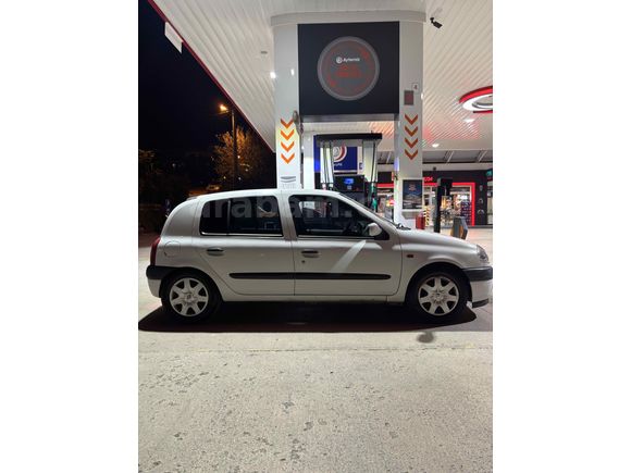 Sahibinden Renault Clio 1.4 RTA 2001 Model 