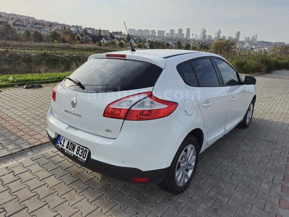 Sahibinden Renault Megane 1.5 dCi Extreme 2012 Model