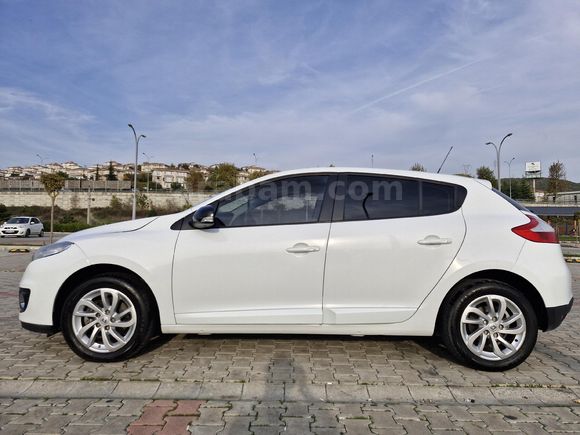 Sahibinden Renault Megane 1.5 dCi Extreme 2012 Model