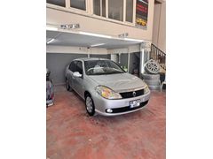 KH OTOMOTİV DEN RENAULT SYMBOL AİLE ARABASI