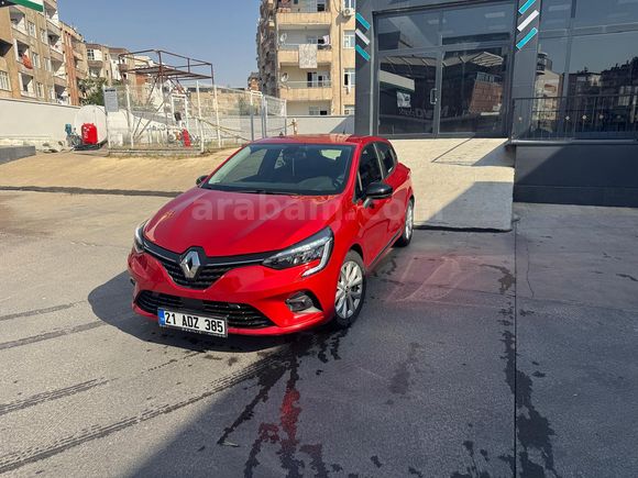 ilk sahibinden tarcanlar da expertiz yapılmış temiz CLIO
