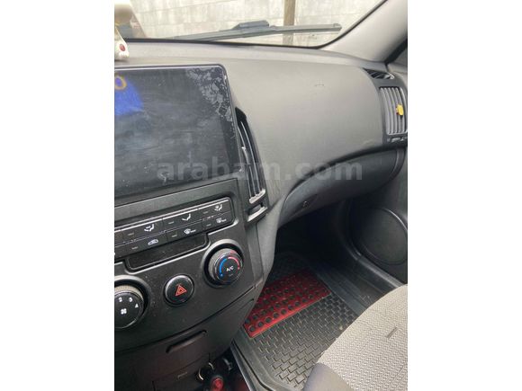 Sahibinden Hyundai i30 1.4 CVVT Team 2010 Model 