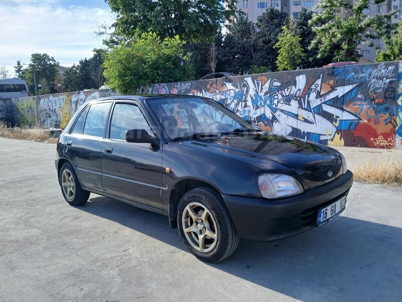 Sahibinden Daihatsu Charade 1.3 CX 1998 Model İstanbul 343.000 km Siyah