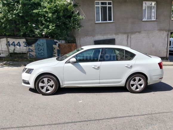Sahibinden Skoda Octavia 1.6 TDI Optimal 2018 Model 