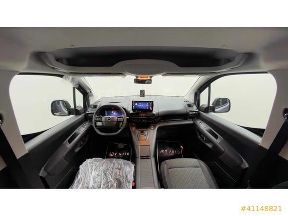 JOY AUTO 2026 '0' KM OPEL COMBO EDİTİON PRO EKRAN/YÜKSEK KONSOL