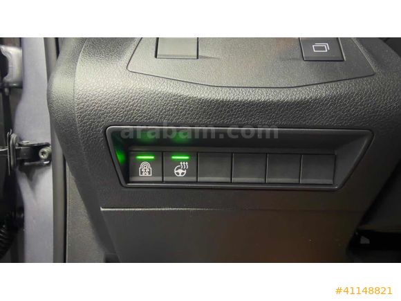 JOY AUTO 2026 '0' KM OPEL COMBO EDİTİON PRO EKRAN/YÜKSEK KONSOL