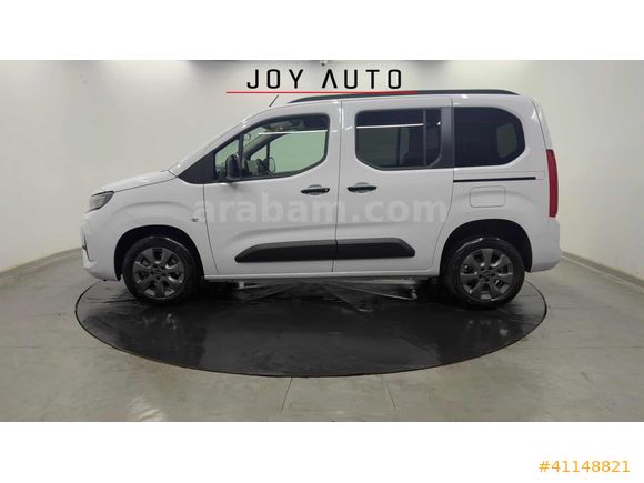 JOY AUTO 2026 '0' KM OPEL COMBO EDİTİON PRO EKRAN/YÜKSEK KONSOL