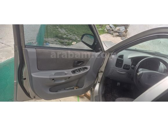 Sahibinden Hyundai Accent 1.3 Admire 2005 Model