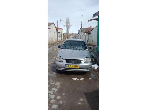 Sahibinden Hyundai Accent 1.3 Admire 2005 Model