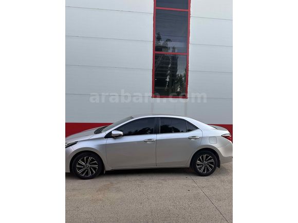 Sahibinden Toyota Corolla 1.4 D-4D Touch 2018 Model 