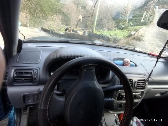 Sahibinden Renault Clio 1.4 RNA 2000 Model