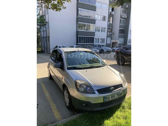 Sahibinden Ford Fiesta 1.4 TDCi Comfort 2008 Model 