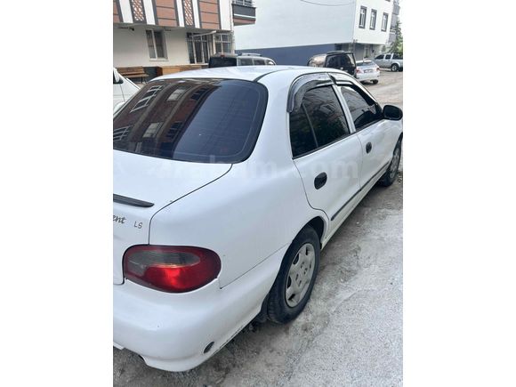 Sahibinden Hyundai Accent 1.3 GLS 1999 Model 